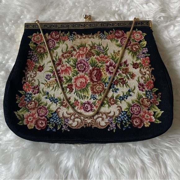 VINTAGE VICTORIAN TAPESTRY CLUTCH - Picture 1 of 11